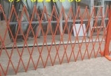 Hàng rào xếp chữ T tại Hà Nội 